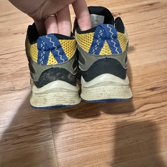 Mids merrell waterproof boot size 13 blue and yellow lace up - Picture 2 of 5